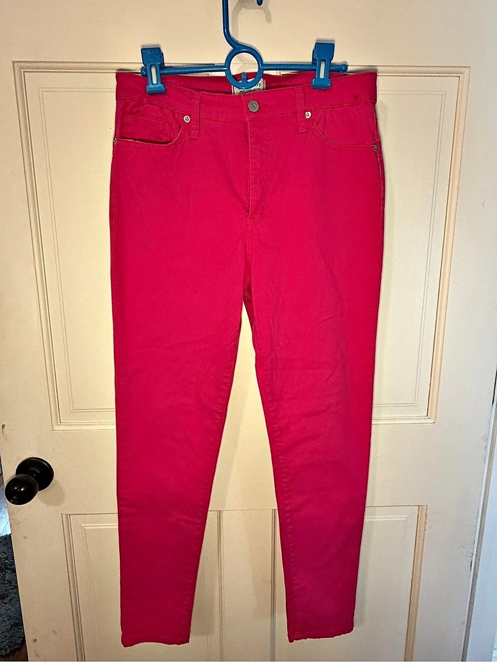 Crown & Ivy High-Rise Skinny Jeans in Pink Waist 8R